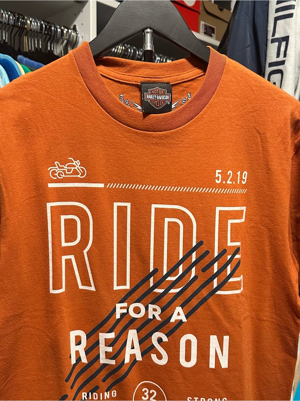 Harley Davidson 2017 BNWT T-shirt Side Medium